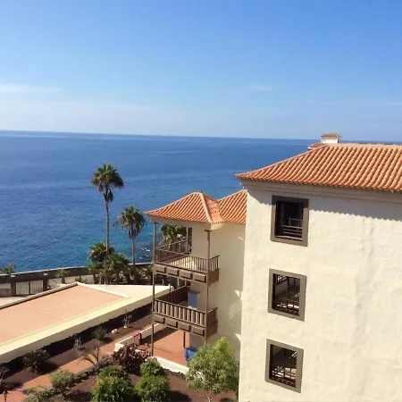 Our Favourite Place. With Amenities. Apartament