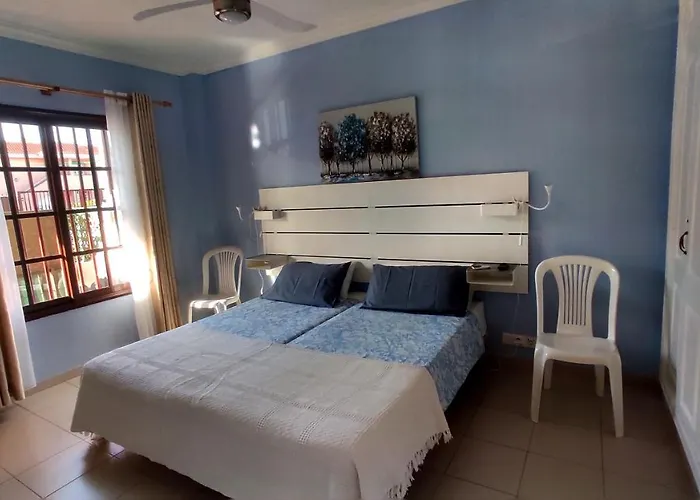 Our Favourite Place. With Amenities. Apartament *