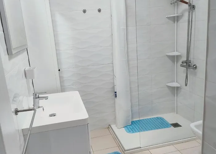 Our Favourite Place. With Amenities. Apartament *