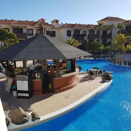 Our Favourite Place. With Amenities. Apartment *